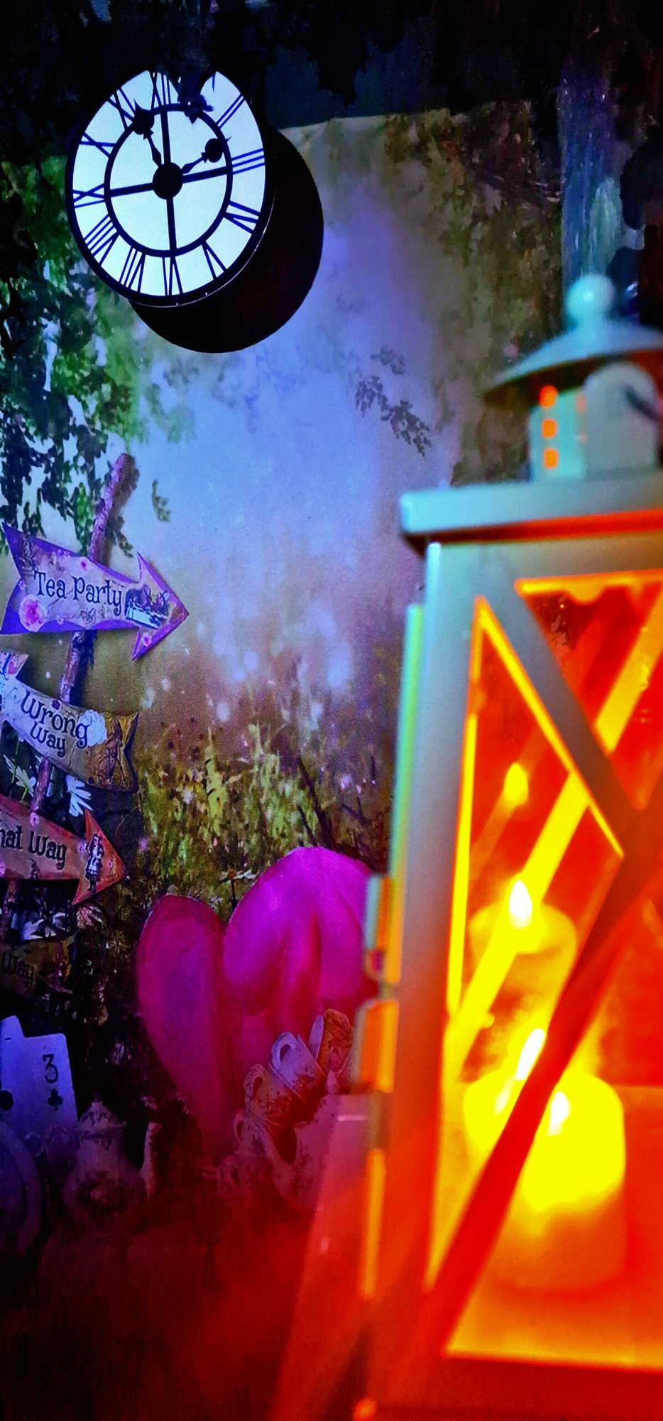 white rabbit escape room photo 3